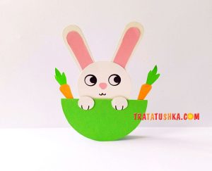 Зайчик на грядці