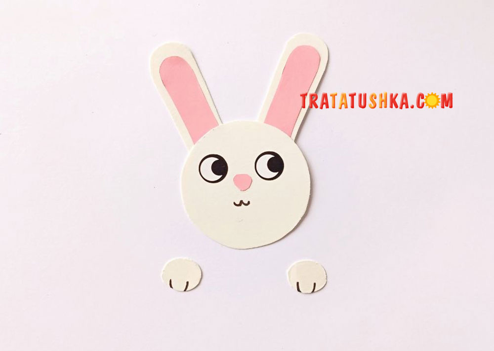 Зайчик на грядці